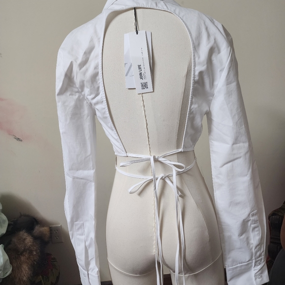 Zara - Picture 2 of 2